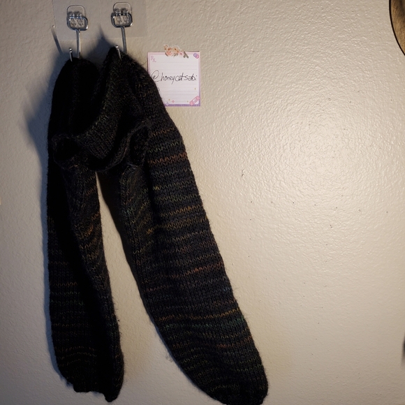 Hand Knit Bolero Shrug - Picture 3 of 5